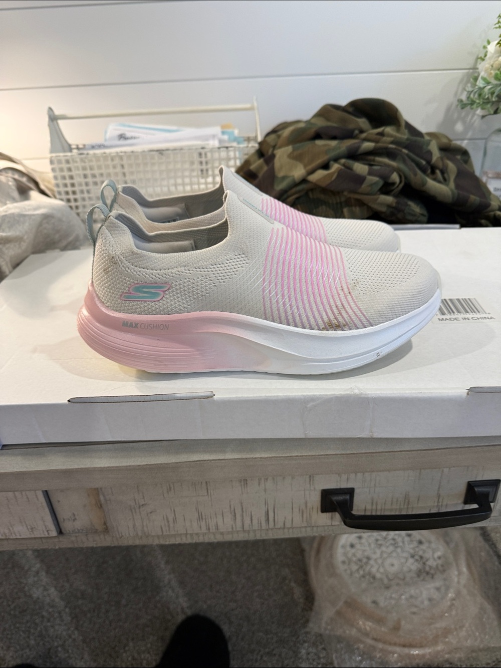 Skechers Slip-On Knit Sneakers in Cream and Pink - Picture 2 of 9